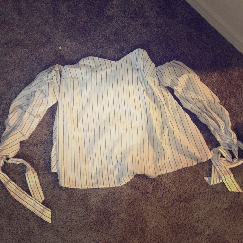 Rue21 xs strapless shirt.